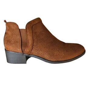 Cityclassified Women's Coconut Brown Devote Split Perforated Booties Size 7